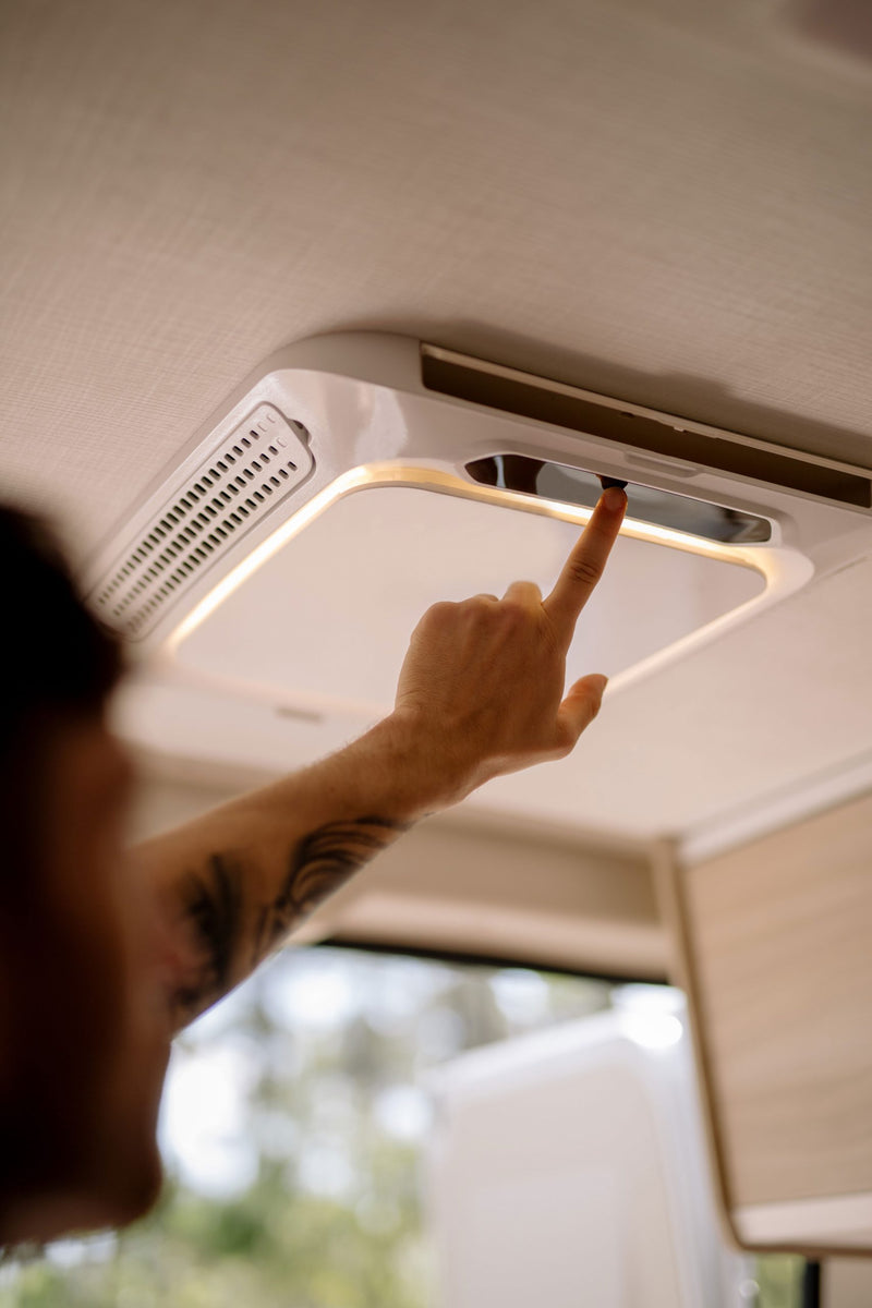 Indel B Plein-Aircon 12V Air Conditioner Campervan With Diffuser