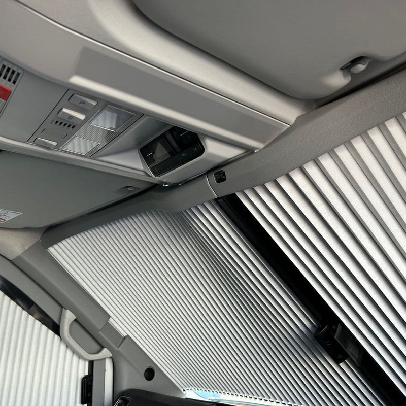 REMIS Remifront V Side Front Window Blinds For MAN TGE/ VW Crafter Left & Right (After 2019)